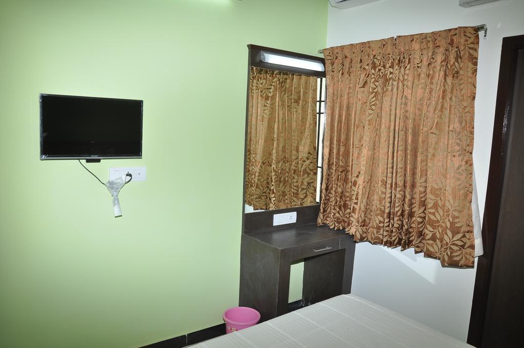 Hotel Jeyam Residency, Kumbakonam Exterior foto