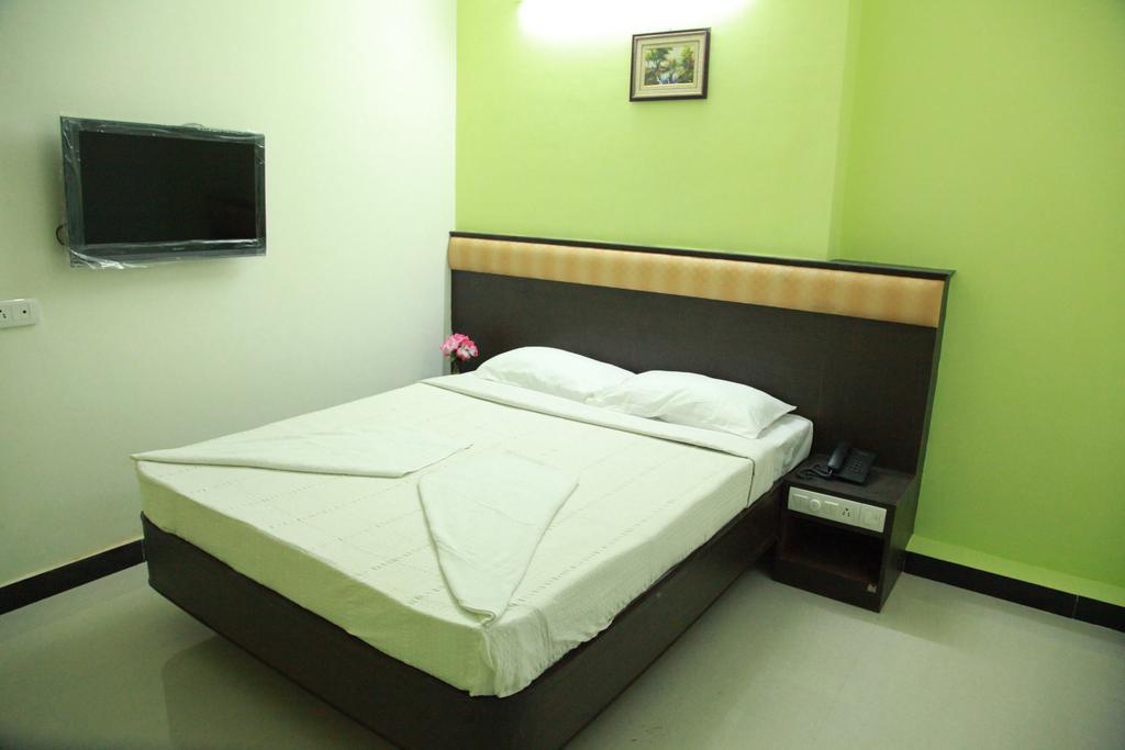 Hotel Jeyam Residency, Kumbakonam Zimmer foto